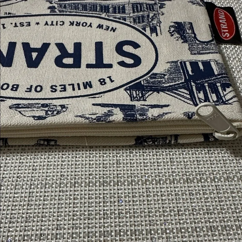 Strand Books Ivory Navy Canvas Toile NY City Print Essential Pencil Travel Case